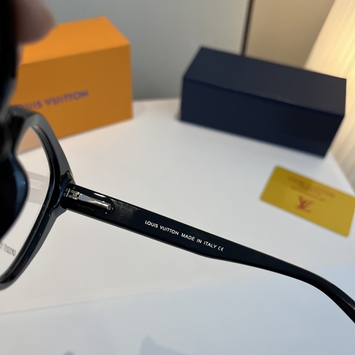 ルイヴィトンサングラス着用イメージ